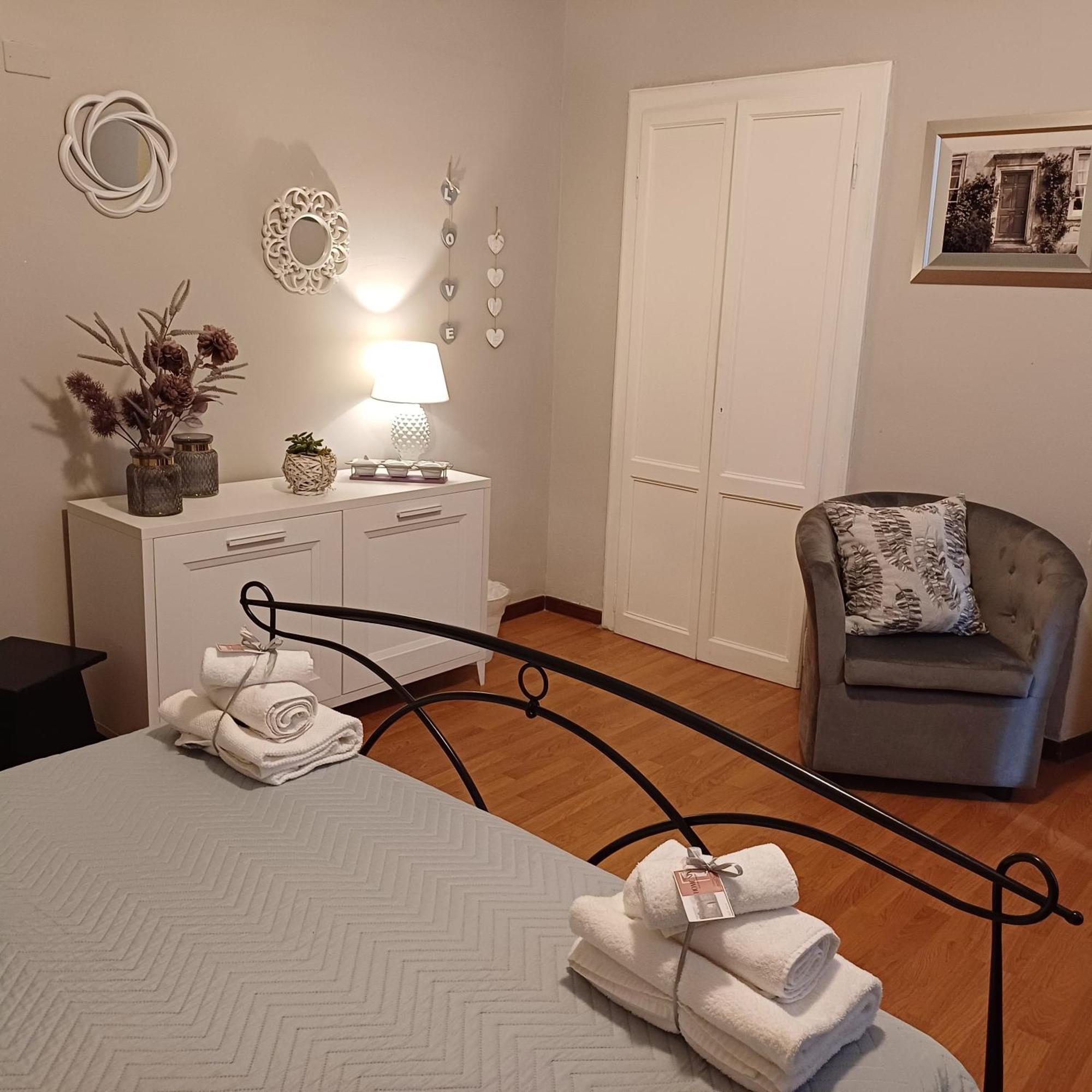 B&B Home XIX Narni Pokoj fotografie